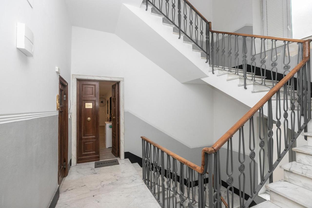 Real Italian Estate - Luxury Black&White Genova Eksteriør billede